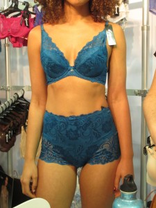 Gypsey High Apex Plunge Bra in teal. Come on, you know I can’t resist teal.