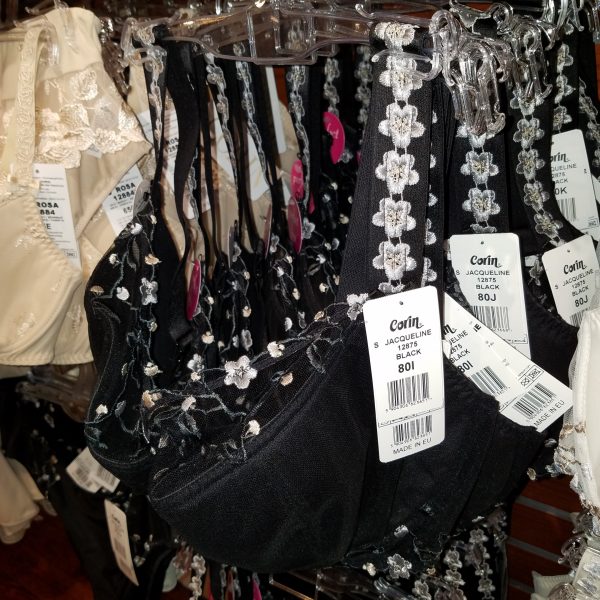 Corin jacqueline size tags on rack
